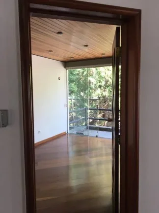 Imagem Vendo Casa em São Caetano. Jardim São Caetano