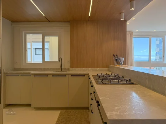 Imagem Apartamento à venda em Torres, Praia Grande, com 3 quartos, 130m²