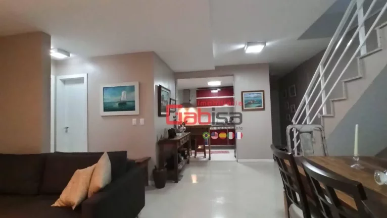 Imagem Cobertura Semimobiliada com 3 dormitórios à venda, 192 m² por R$ 950.000 - Braga - Cabo Frio/RJ