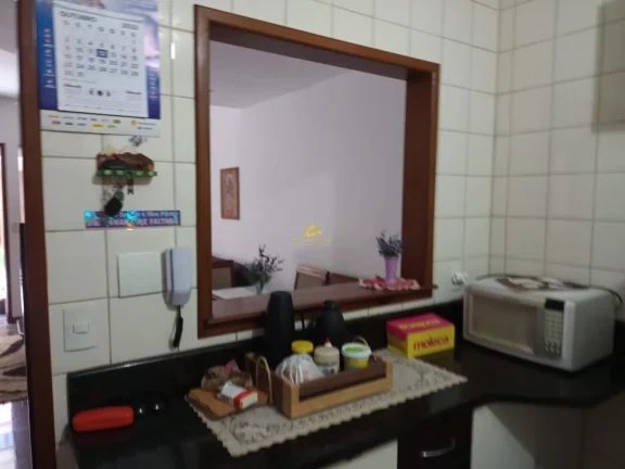 Imagem Casa em Condomínio a 500m do Mar na Praia do Morro: Seu Refúgio Perfeito!
Descubra o prazer de viv...