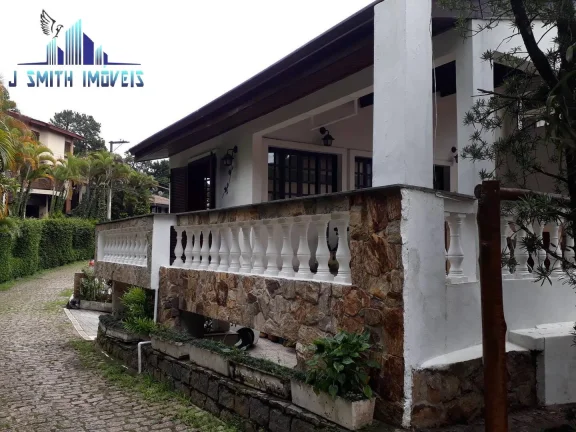 Imagem CASA NOBRE, 191m², ÓTIMOS ACABAMENTOS, EM CONDOMÍNIO FECHADO, RODOANEL.