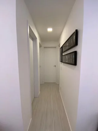 Imagem Belissimo apartamento todo em porcelanato e todo decorado, pronto para morar contendo ampla sala 2 a...