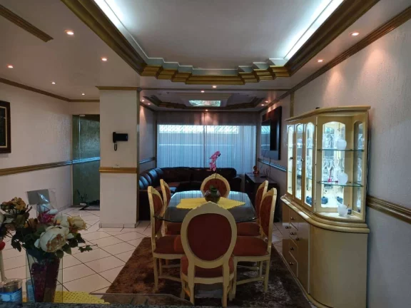 Imagem Sobrado com 4 dormitórios à venda, 299 m² por R$ 795.000,00 - Baeta Neves - São Bernardo do Campo/SP