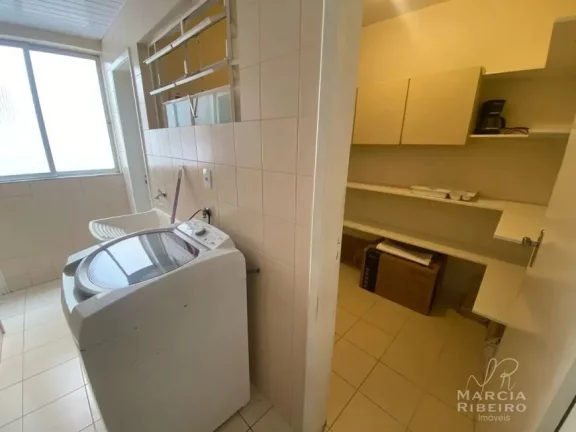 Imagem Apartamento 4 Dormitórios com suíte na Trindade, Florianópolis/SC