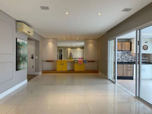 Imagem Apartamento com 3 dormitórios à venda, 156 m² por R$ 1.980.000,00 - Embaré - Santos/SP