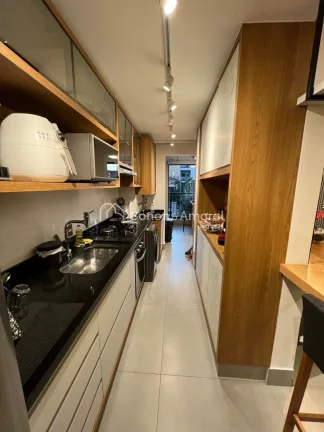 Imagem Apartamento mobiliado com acabamento alto padrão no Living Celebration!

Características do Aparta...