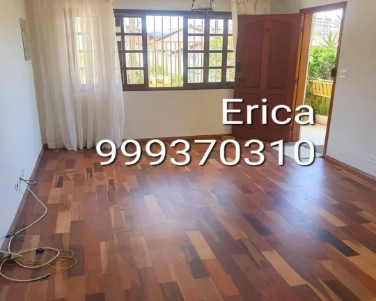 Imagem Sobrado em condomínio 4 suítes, 2 vagas FL11