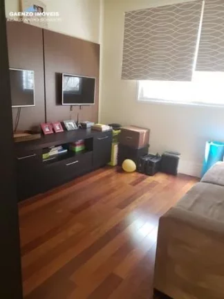 Imagem Casa alto padrão Lorian