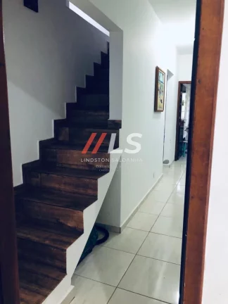 Imagem Vende-se Casa em condomínio fechado