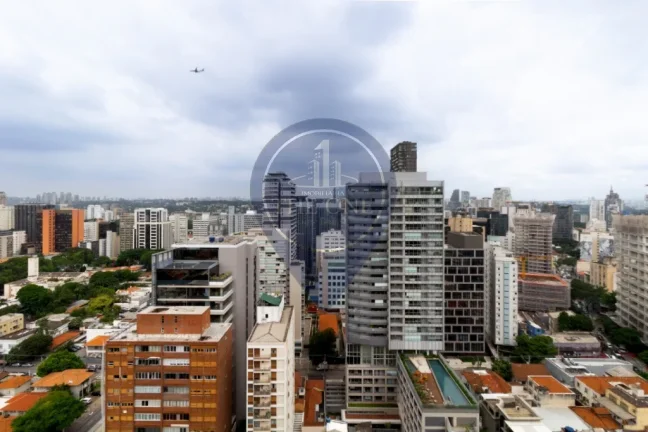 Imagem Studio à venda em Pinheiros, São Paulo-SP: 1 quarto, 2 salas, 1 banheiro, 1 vaga de garagem! Venha conferir!