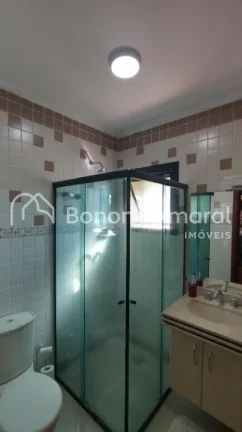 Imagem Aconchegante casa Ã  venda no condomÃ­nio EstÃ¢ncia ParaÃ­so. 

A residÃªncia possui Ã¡rea de 380 mÂ...
