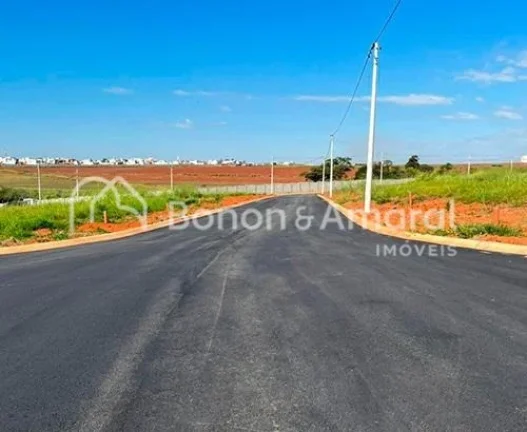 Imagem Lote de 250m² com excelente localização no condomínio Villagio Paulínia!

O loteamento se encon...