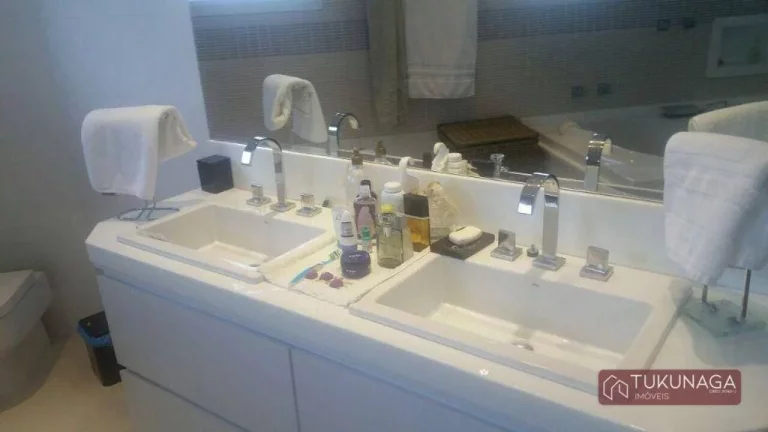 Imagem Sobrado à venda, 450 m² por R$ 3.500.000,00 - Roseira - Mairiporã/SP