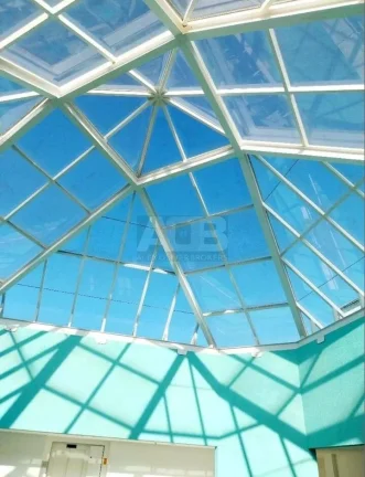 Imagem Apartamento à venda na Barra da Tijuca, 77m2, 2Qtos, 1Vaga, Vila Olímpica.