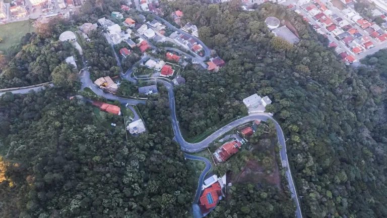 Imagem Terreno no Morro da Cruz no Bairro Fazenda em Itajaí