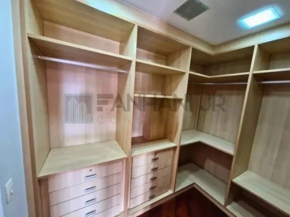 Imagem Aluguel de Apartamento em Moema, São Paulo - 4 quartos, 2 suítes, varanda gourmet, 4 banheiros, 3 vagas de garagem, 181m².