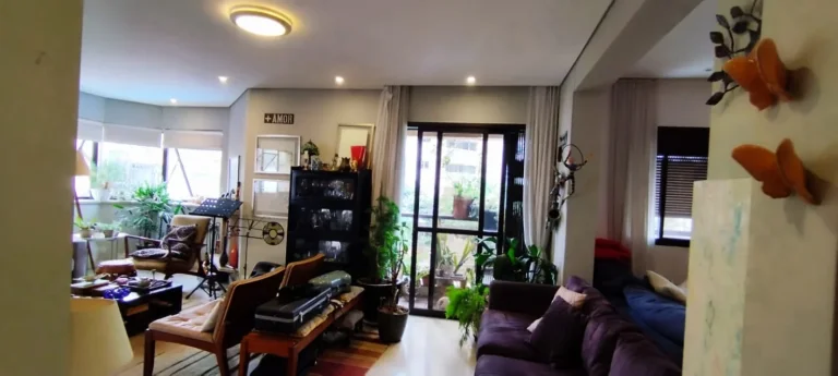 Imagem Apartamento 180 M², 4Q, 3 Suítes, 5 Banheiros, 3 Salas, 3 Vagas, Varanda, Depósito, Academia, Piscina, Quadra, Salão de Festas.