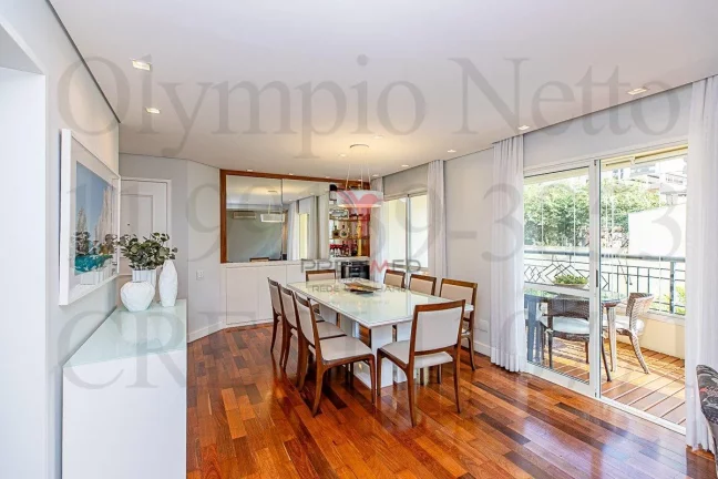 Imagem Lindo Apartamento com Terraço, 2 Vagas , lazer com piscina aquecida , em Moema