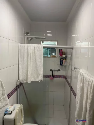 Imagem VENDO CASA DE 3/4 SENDO UMA SUÍTE NO CONDOMÍNIO GOLDEN VILLE - SIM