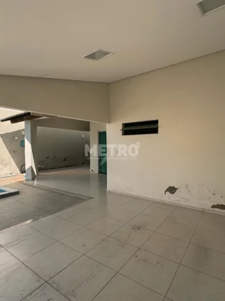 Imagem Aluguel de Casa no São José, com 3 4, sendo 01 suíte com closet, piscina