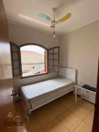 Imagem Sobrado com 5 dormitórios à venda, 174 m² por R$ 650.000,00 - Vila Carrão - São Paulo/SP