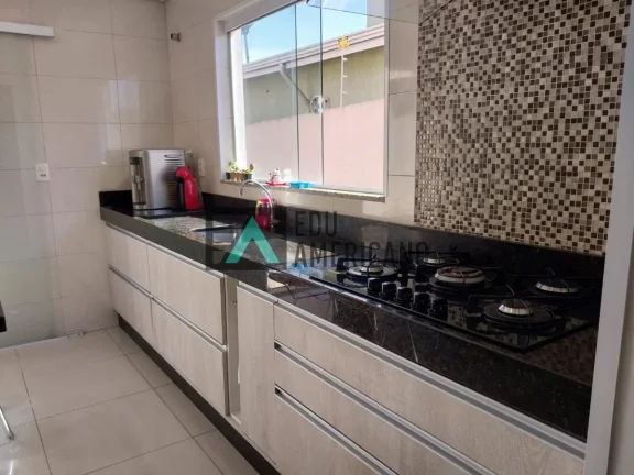 Imagem Casa com 2 suítes Atibaia