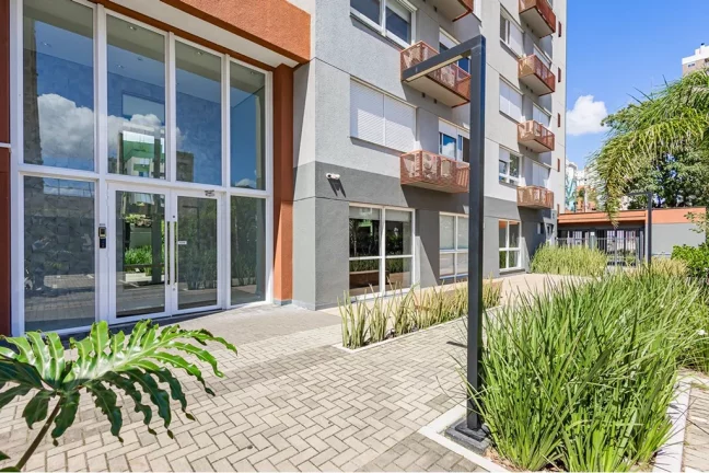 Imagem Studio à venda em Porto Alegre, Partenon, com 1 quarto, 27,89m²