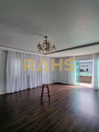 Imagem Apresentando um lindo sobrado semi mobiliado, localizado no bairro Nova Brasilía. Esta espaçosa re...