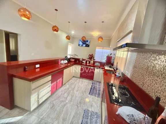 Imagem Casa com 3 dormitórios à venda, 235 m² por R$ 1.140.000,00 - Residencial Beira Rio I - Itumbiara/GO