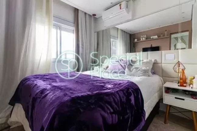 Imagem Lindo apartamento reformado em Santana. São 120m2 de área privativa. São duas suítes + escritór...