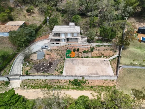Imagem Chácara para Venda em São Roque, Planalto Verde, 3 dormitórios, 1 suíte, 4 banheiros, 1 vaga
