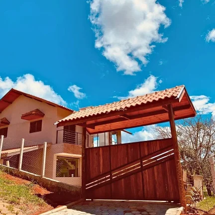 Imagem Casa com Lareira e Fogueira de Chão em Santo Antônio do Pinhal | Simone Ramos