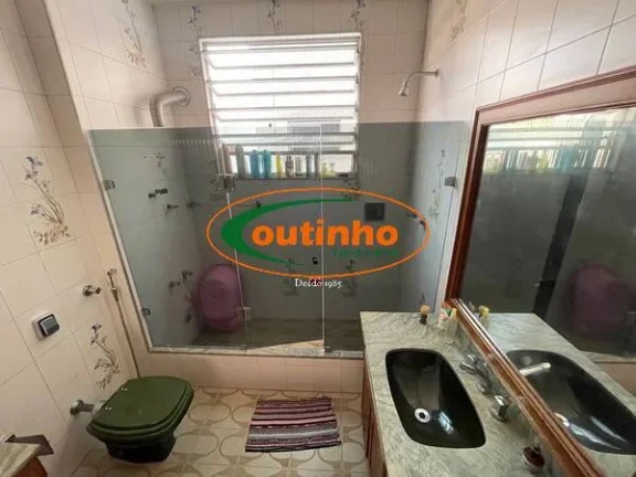 Imagem (27005) Rua Viana Drumond - Vila Isabel