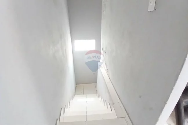 Imagem Casa para alugar com 2 quartos em Vila Valqueire