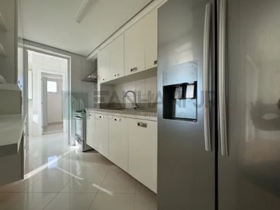 Imagem Excelente Apartamento para Locação na Vila Mariana, São Paulo-SP: 3 quartos, 3 suítes, 3 salas, 5 banheiros, 4 vagas, 147m².