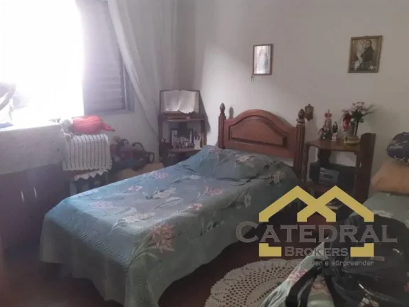 Imagem Casa com 03 dormitórios em 144m² à Venda por R$700.000,00 - Jardim das Carpas - Jundiaí/SP