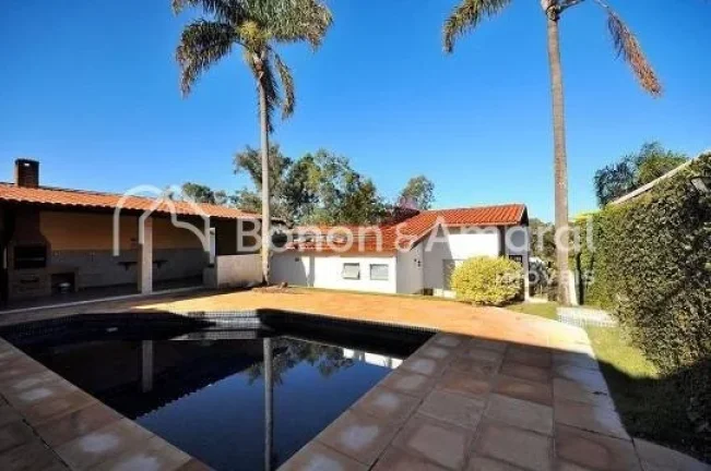 Imagem Casa em condomínio 440m² à venda por R$ 1.700.000