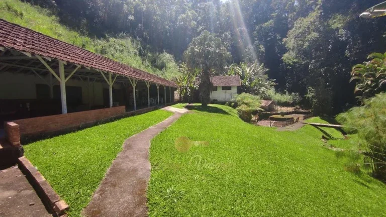 Imagem Sítio para Venda em Teresópolis / RJ no bairro Ponte Nova