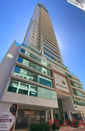 Imagem Apartamento com 3 quartos de Temporada, Centro - Balneário Camboriú