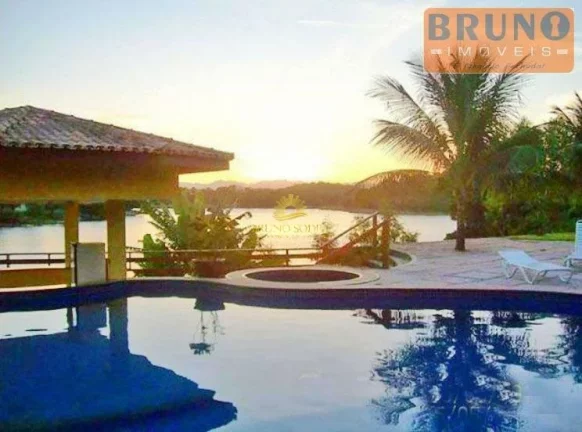 Imagem Maravilhosa Casa com 6 Suites de Casal mais 1 Suite de solteiro sendo 9 banheiros, Ar Condicionado, ...