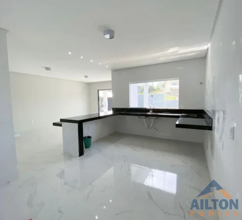 Imagem Casa Linear com 3 Quartos à Venda em Nova Guarapari - Guarapari/ES