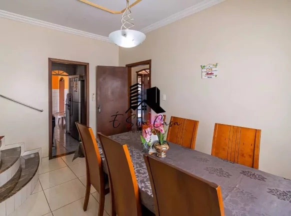 Imagem Casa à Venda 3 Quartos Bairro Alvorada - Contagem MG