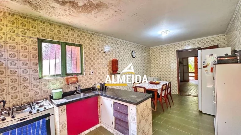 Imagem Casa com 4 dormitórios à venda, 298 m² por R$ 1.300.000,00 - Jardim Claret - Rio Claro/SP