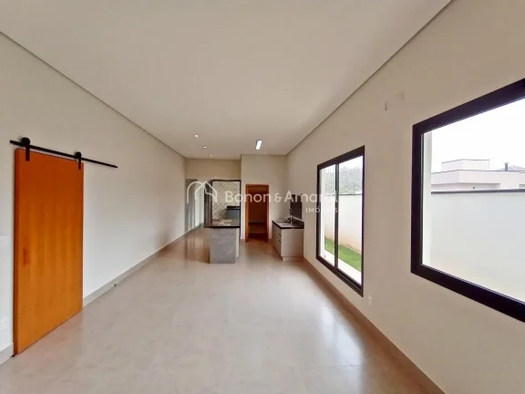Imagem Casa térrea de esquina disponível no Condomínio Residencial Mont Alcino, em Valinhos. 

Esta exce...