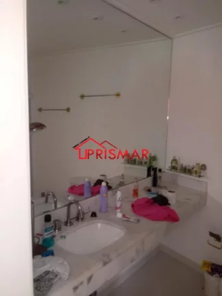 Imagem 4 dormitorios suite frente ao mar Pitangueiras Guarujá 1 vag