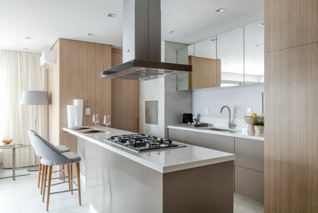 Imagem Cobertura com 3 dormitórios à venda sendo 3 suítes, 229.9 m² por - R$ 5.990.000,00 - Pontal Norte - Bal. Camboriú/SC