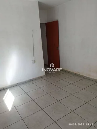 Imagem Casa com 2 dormitórios à venda por R$ 185.000,00 - Jardim Europa - Itumbiara/GO