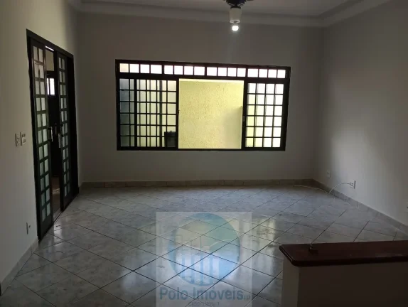 Imagem Casa Monte Alegre R$ 500.000 com 3 dormitórios, 3 vagas, piscina, churrasqueira - Ribeirão Preto - SP