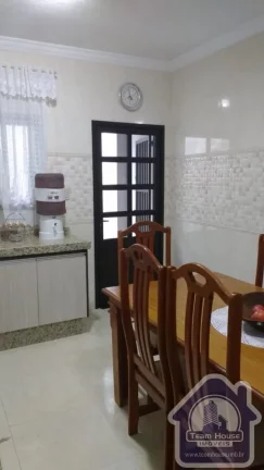 Imagem Sobrado a Venda em Ferraz de Vasconcelos