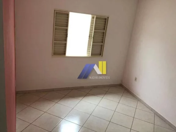 Imagem Casa com 2 Quartos à Venda, 100 m² em Jardim Canadá - Pouso Alegre